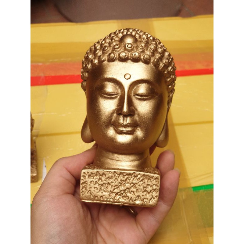 Tượng đầu Phật bằng đá