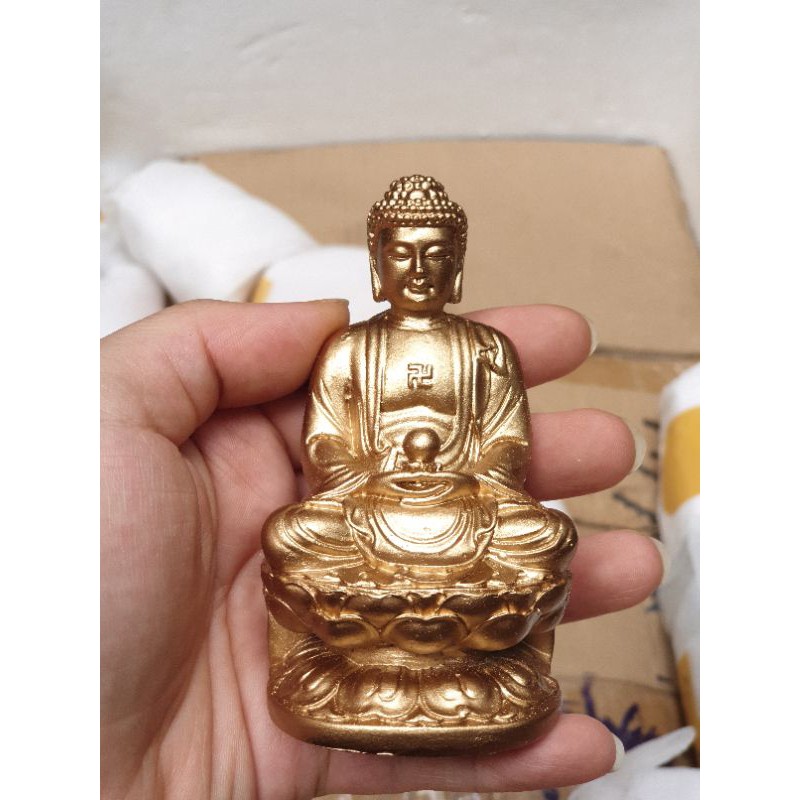 Tượng Phật Di Đà bằng đá