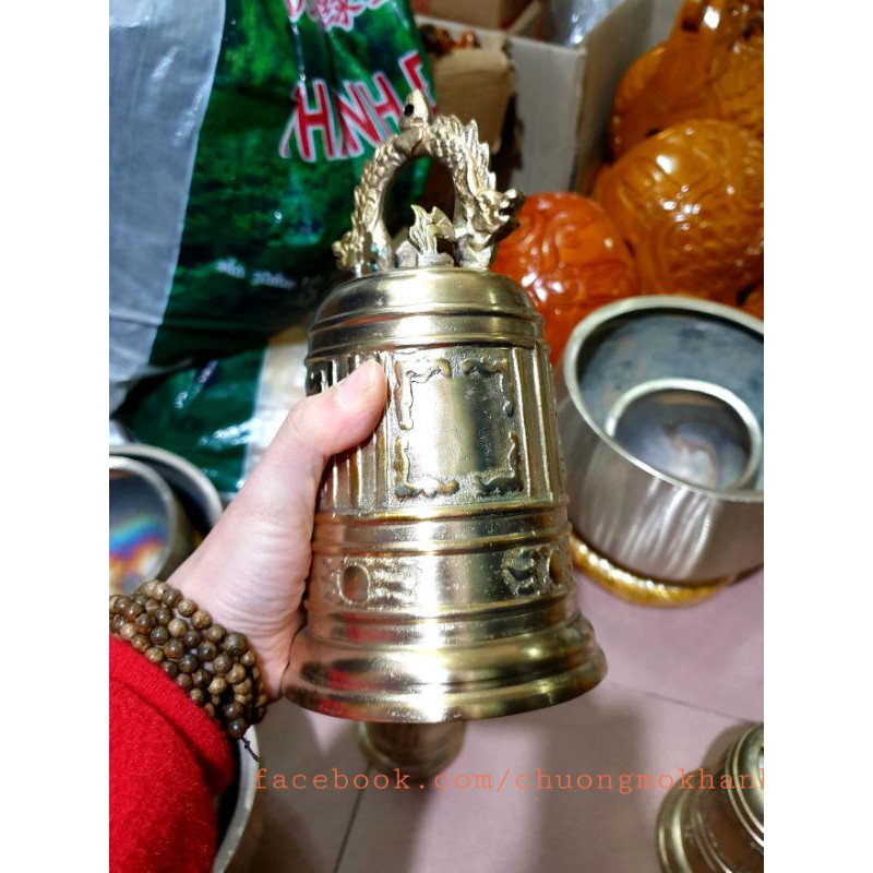 Chuông treo đồng Huế tiếng ngân vang