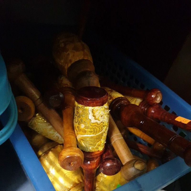 Dùi, đế chuông mõ Huế cỡ 3 tay, 3.5 tay, 4 tay