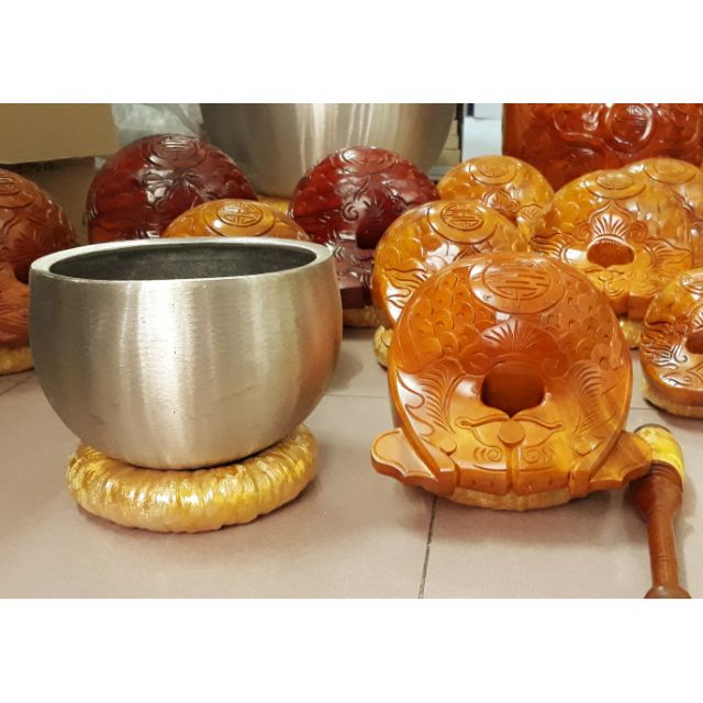 Chuông bát, mõ Huế hàng lõi gỗ mít cỡ 3 tay đk 20 - 18cm