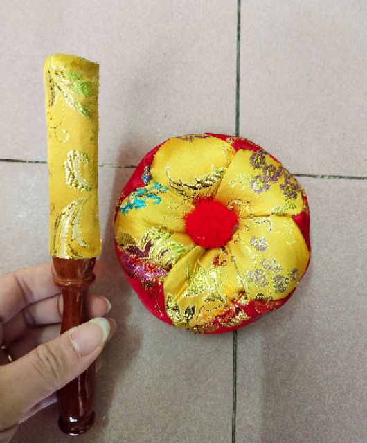 Combo đế + dùi gấm chuông, mõ cỡ 3in 3.5in 4in